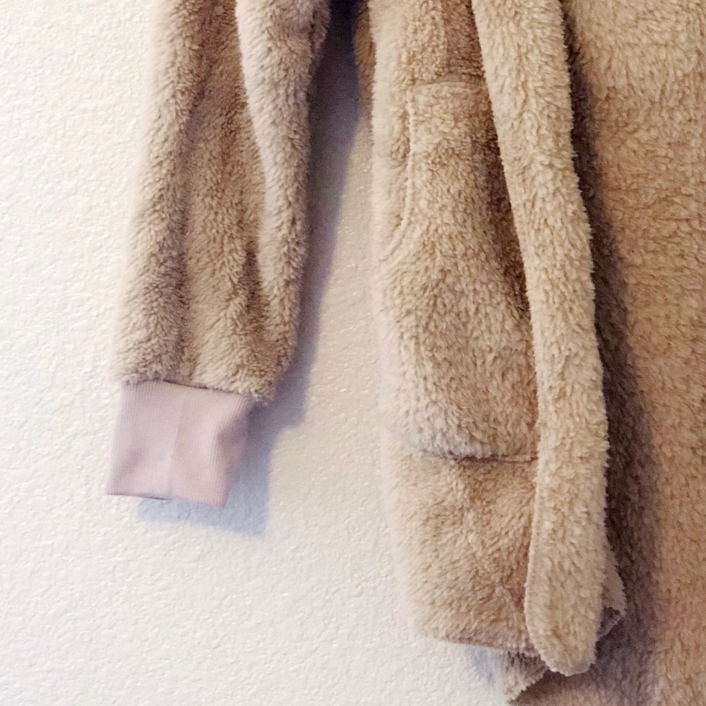 Sherpa hoodie - Picture 4 of 4